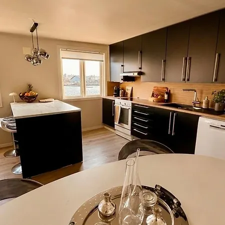 Modern Waterfront 4br With Dock & Free Parking * Stavanger