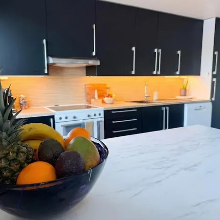 Leilighet Modern Waterfront 4br With Dock & Free Parking *