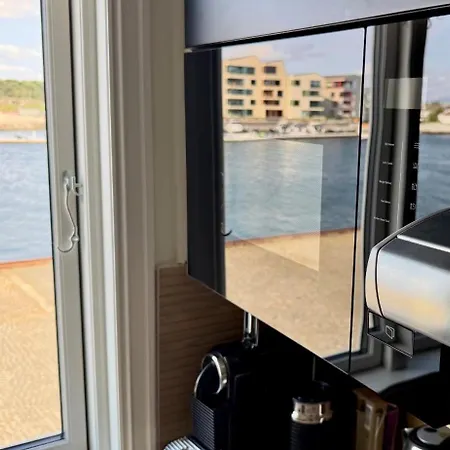 Modern Waterfront 4br With Dock & Free Parking Apartamento *