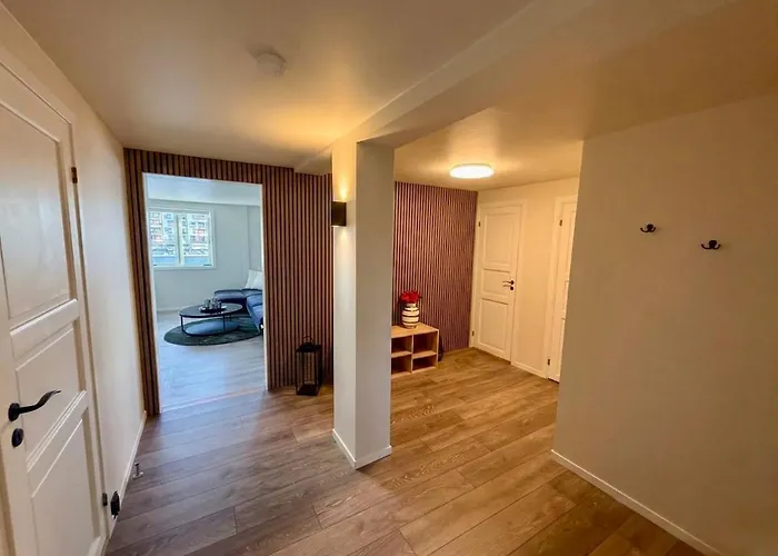 Modern Waterfront 4br With Dock & Free Parking Appartamento *